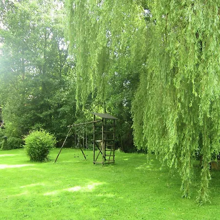 別荘 Riverside Retreat Viroinval