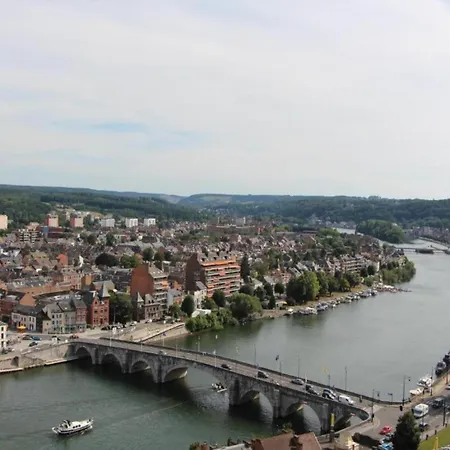 Riverside Retreat Viroinval