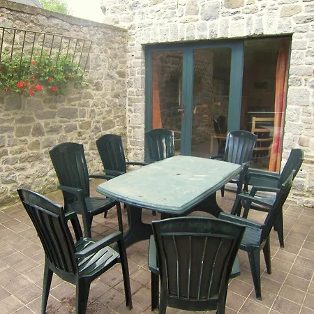 Riverside Retreat Viroinval Nyaraló